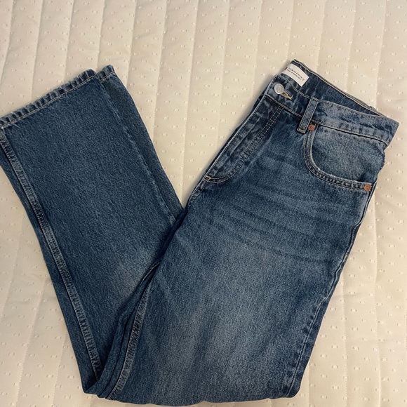 Zara jeans - Picture 1 of 3